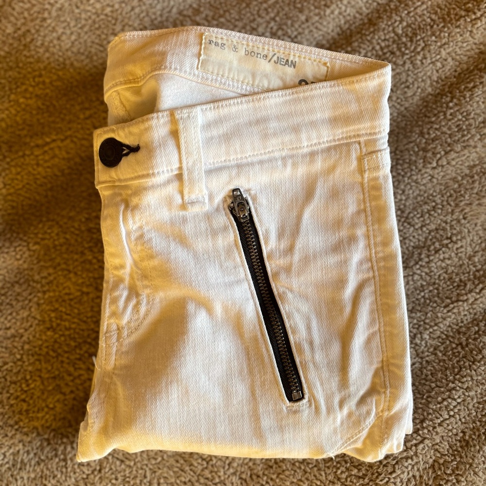 SOLD OUT ! Rag & Bone White Skinny Jeans Size 25